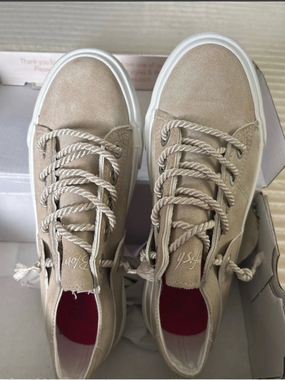 Women's Casual Low-Top Suede Sneakers in Beige